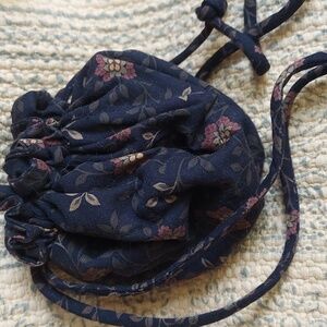 Vintage Vera Bradley Drawstring Pouch - retired pattern - black-gold-red - NWOT